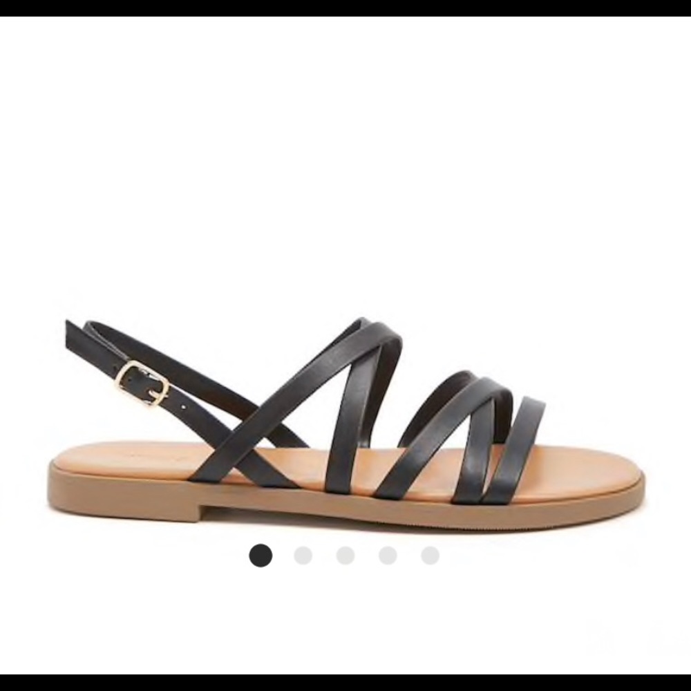 Forever 21 strappy sandal NWOT